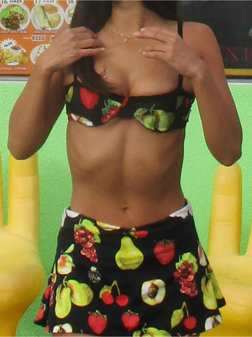 Las Frutas Negro Balconette Top